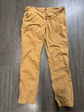 Men’s Khaki Pants